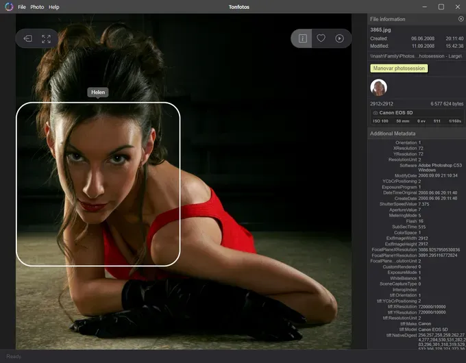 The interface of the photo organization program Tonfotos