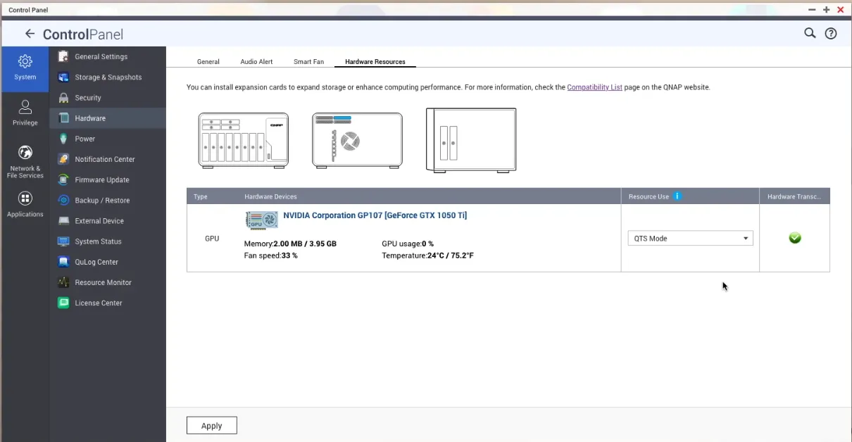 Carte graphique dédiée installée dans le NAS QNAP