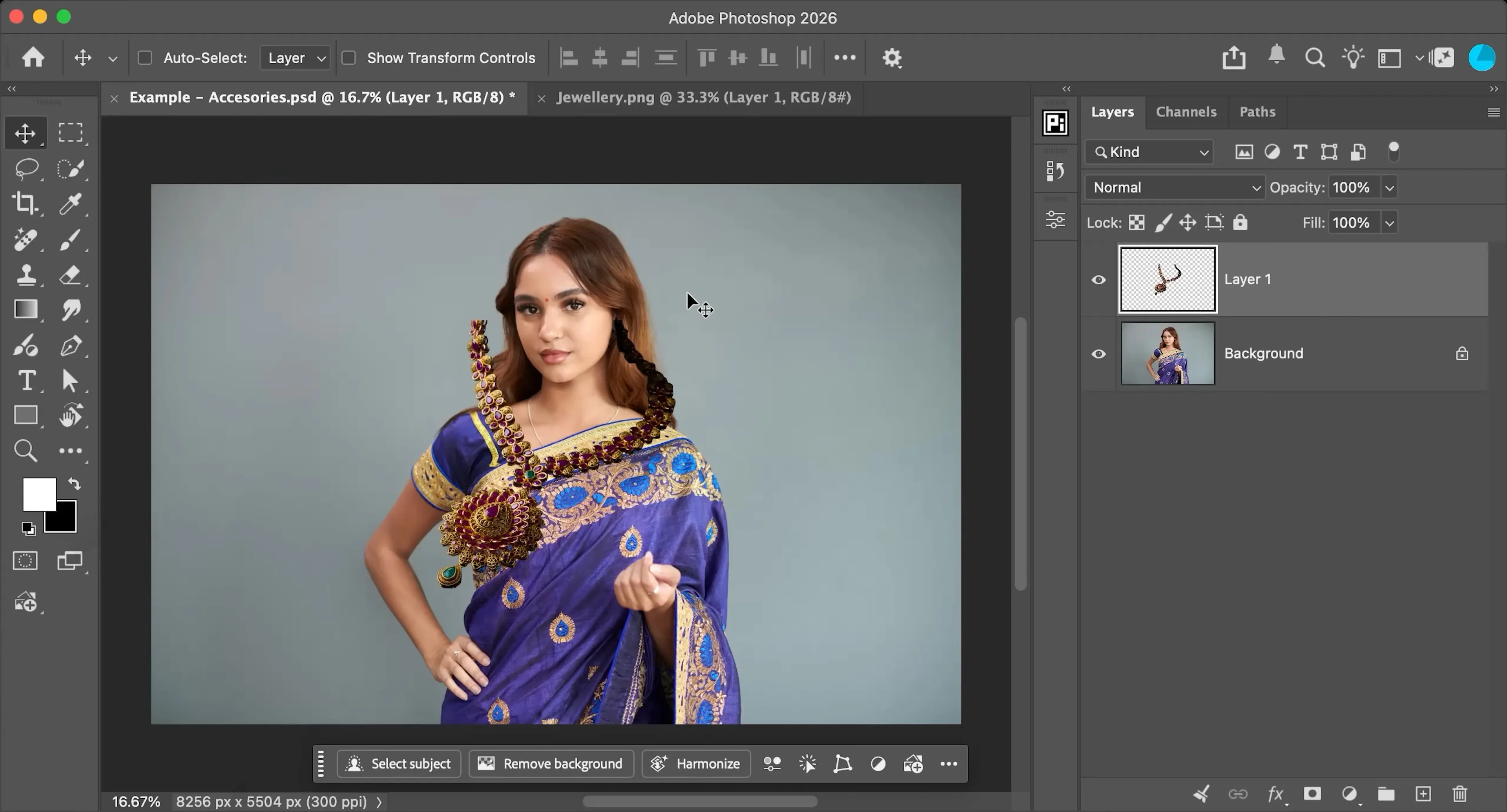 Manually adding a necklace in Photoshop