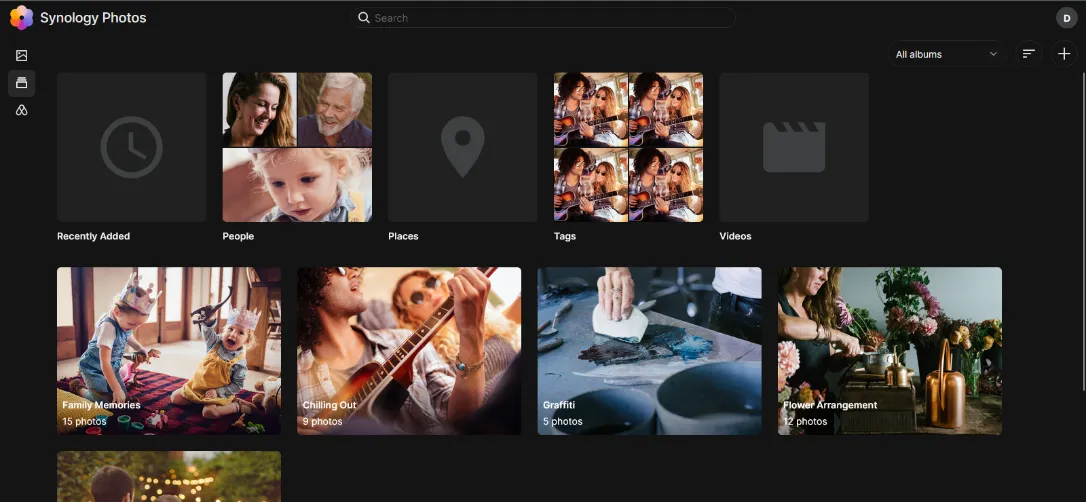 Интерфейс программы «Synology Photos»